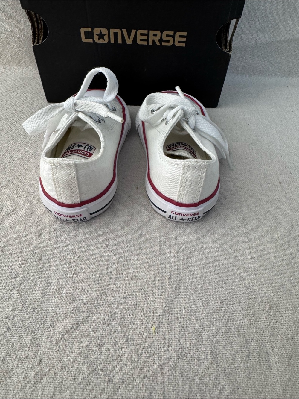 NIB Unisex Infant Converse Kid’s Chuck Taylor All Star Low Top Sneaker - Picture 4 of 10